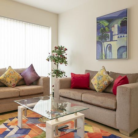 Modern & Exquisite Trumpington Townhouse With Parking & 5 Mins To Papworth Hospital Cambridge  Luaran gambar
