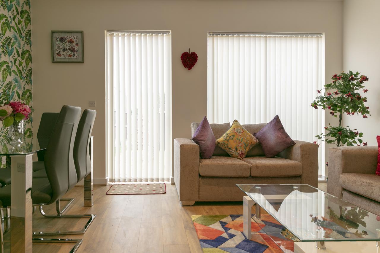 Modern & Exquisite Trumpington Townhouse With Parking & 5 Mins To Papworth Hospital Cambridge  Luaran gambar