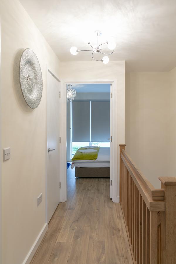 Modern & Exquisite Trumpington Townhouse With Parking & 5 Mins To Papworth Hospital Cambridge  Luaran gambar